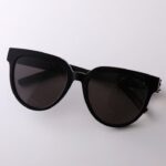Ysl black matte - Imagen 4